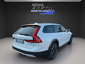 Volvo  V90 B4 Diesel Cross Country Plus AWD