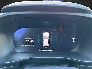 Volvo  Single Extended Range Plus Black Edition
