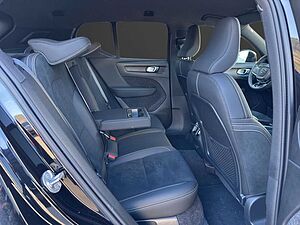 Volvo  Single Extended Range Plus Black Edition