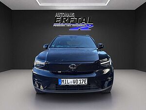 Volvo  Single Extended Range Plus Black Edition