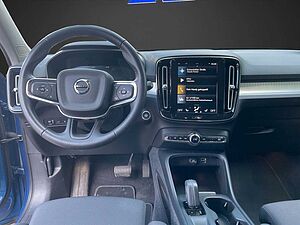Volvo  Recharge T4 R-Design Expression