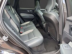 Volvo  B5 D AWD Geartronic R-Design