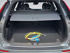 Volvo  Recharge T8 AWD Geartronic R-Design