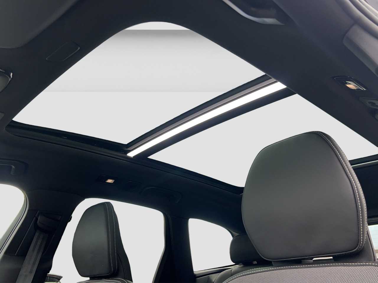 Volvo  XC60 Recharge Plus, T6 AWD Plug-in Hybrid, Elektrisch/Benzin, Bright