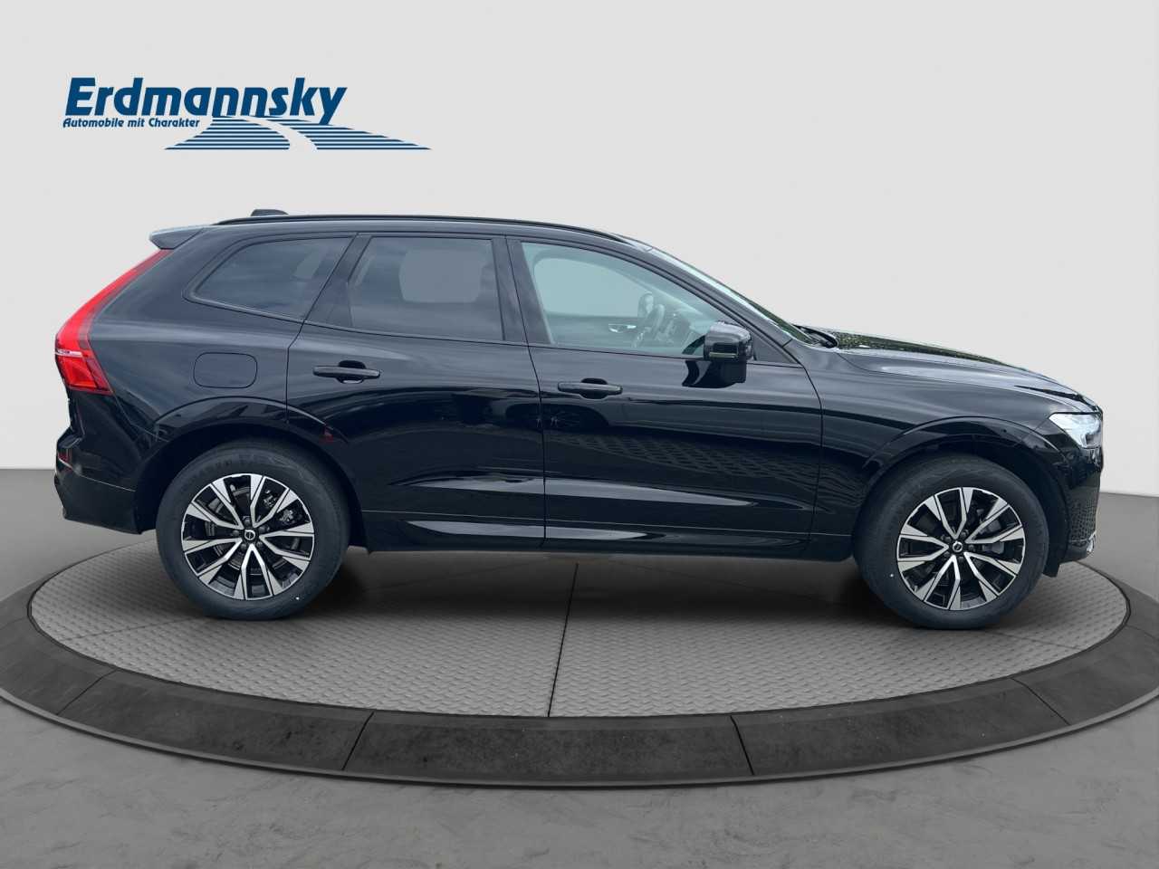 Volvo  XC60 Plus, B4 Mild-Hybrid, Benzin, Dark