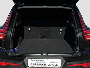 Volvo  XC40