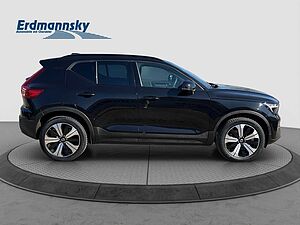 Volvo  XC40