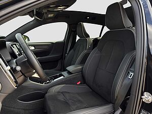 Volvo  C40