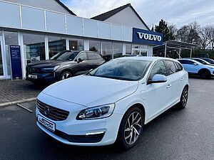 Volvo  D6 AWD Plug in Hybrid Geartronic Momentum