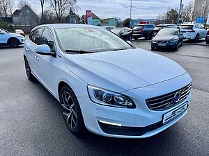 Volvo  D6 AWD Plug in Hybrid Geartronic Momentum