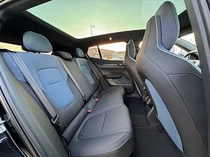 Volvo  Ultra AWD Twin Performance Pure Electric