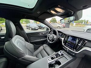 Volvo  Ultimate B4 D AWD 8-Gang
