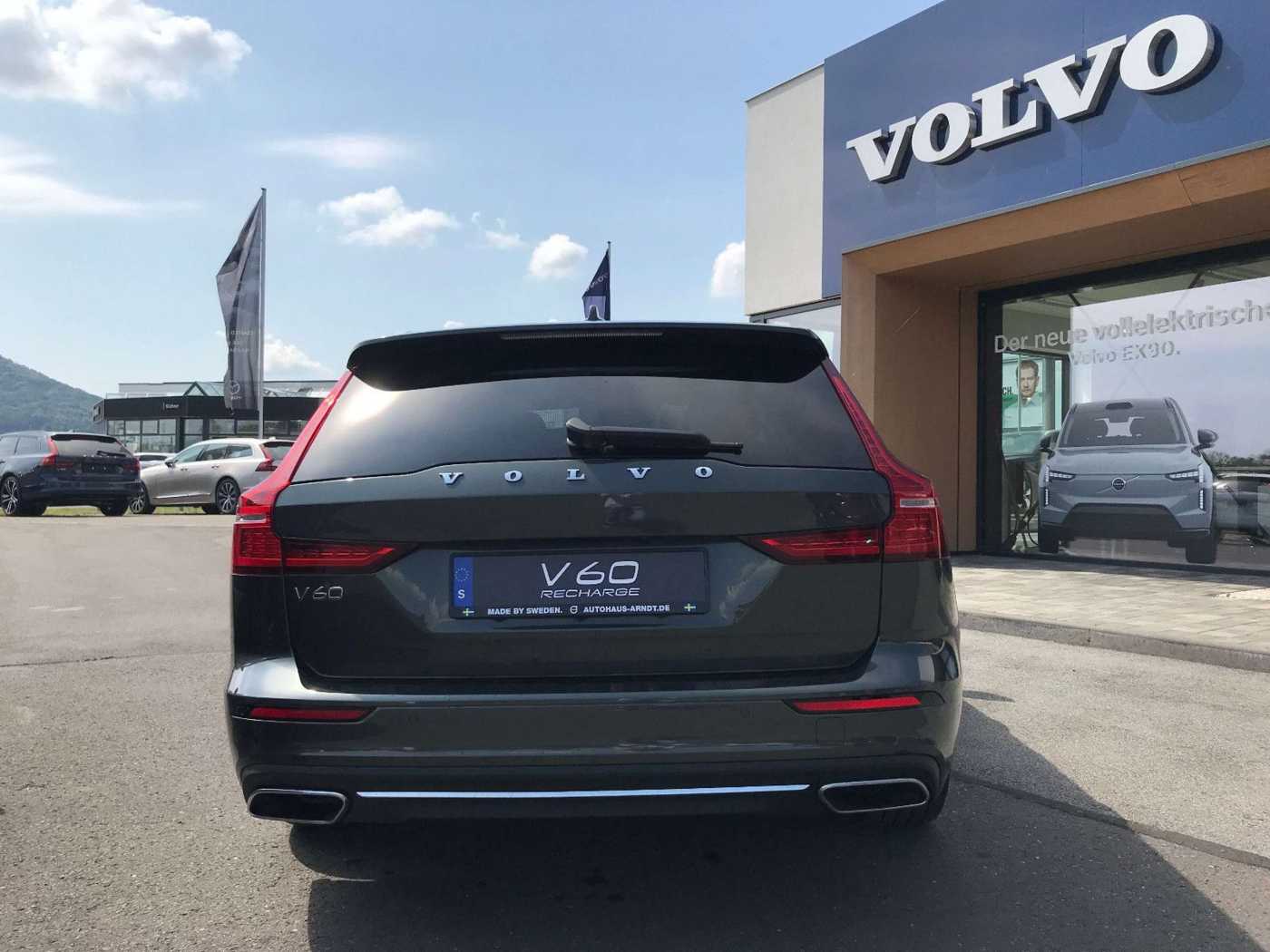 Volvo  T6 Inscription Recharge Plug-In Hybrid AWD