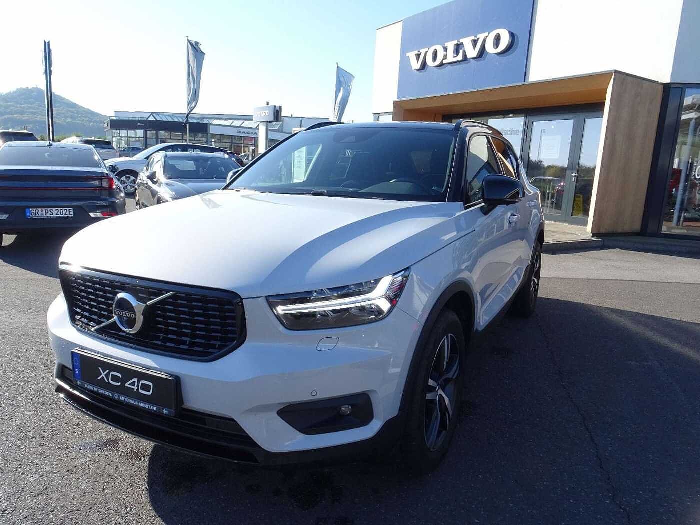 Volvo  XC40 M-Hybrid*LED*AHZV*Klimaauto*DAB*