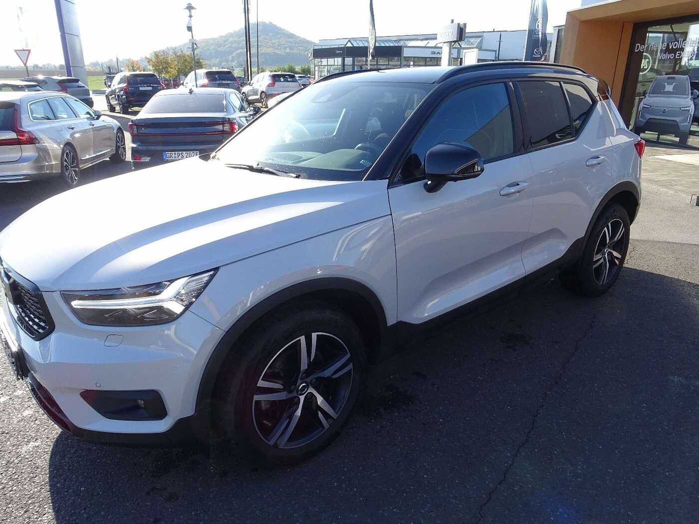 Volvo  XC40 M-Hybrid*LED*AHZV*Klimaauto*DAB*