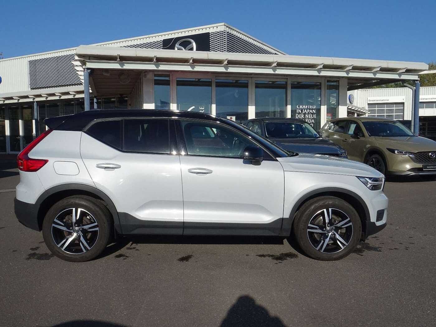 Volvo  XC40 M-Hybrid*LED*AHZV*Klimaauto*DAB*