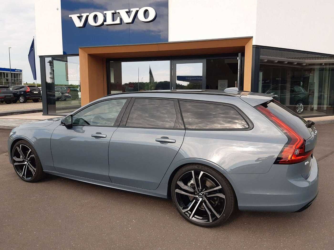 Volvo  R-Design B5 Diesel AWD Geartr. *Harman *PANO