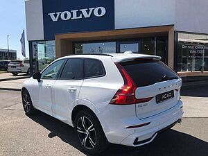 Volvo  B4 R-Design AWD