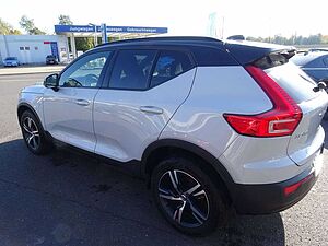 Volvo  XC40 M-Hybrid*LED*AHZV*Klimaauto*DAB*