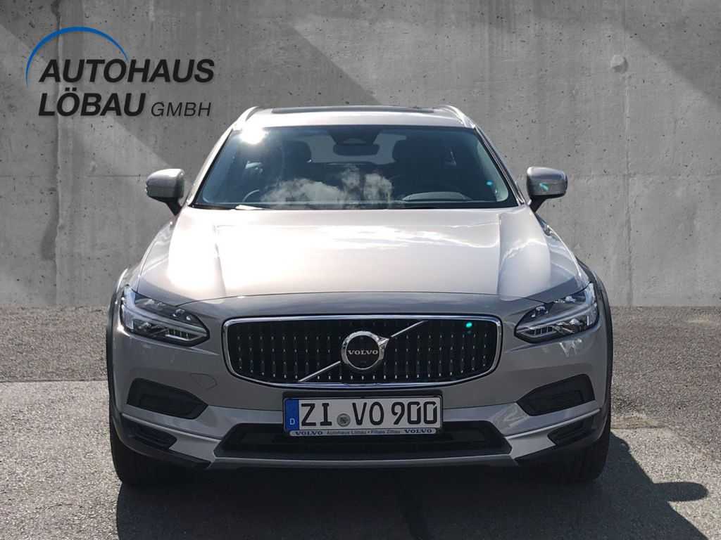 Volvo  V90 Cross Country Cross Country Plus, B4 AWD Mild-Hybrid, Diesel