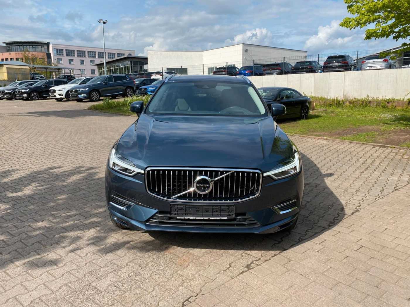 Volvo  T8 AWD INSCRIPTION+LEDER+NAVI+BLIS+EL. SITZE