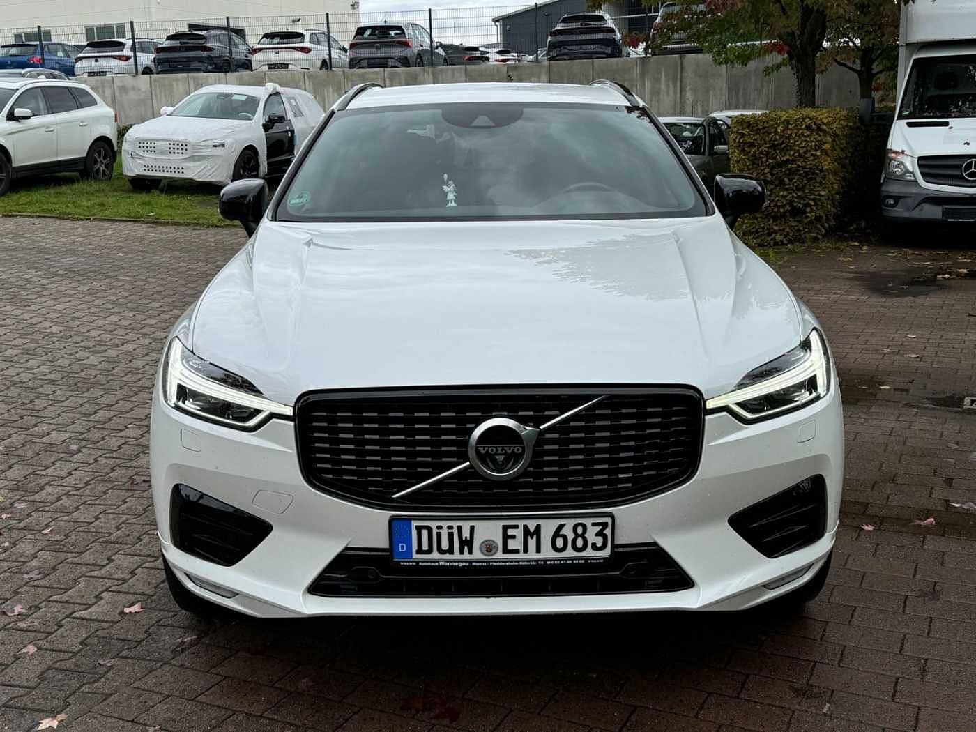 Volvo  D5 AWD R-DESIGN+LEDER+NAVI+360°CAM+UNFALLFREI