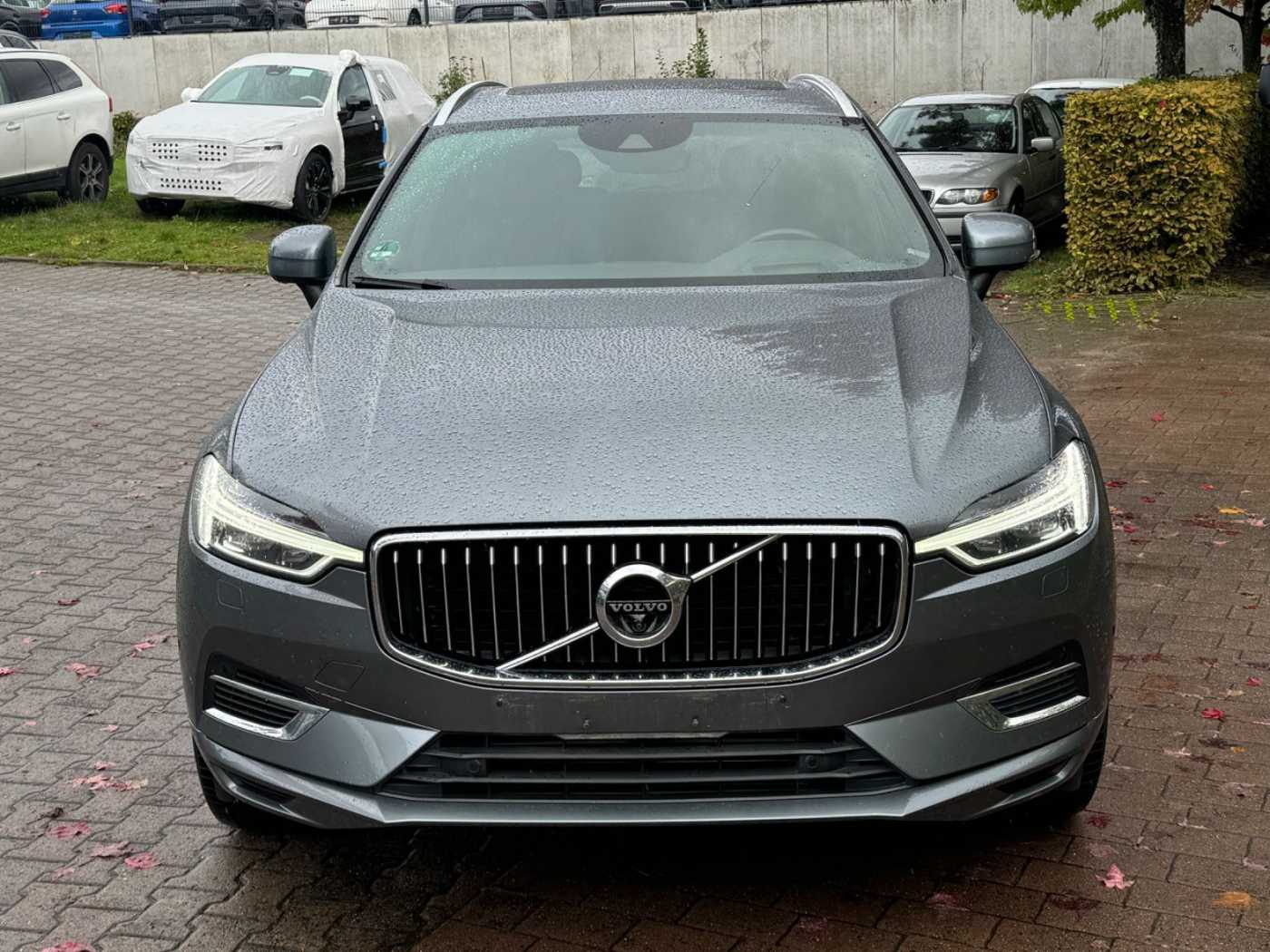 Volvo  T8 AWD PHEV INSCRIPTION+PANO+STANDHZG