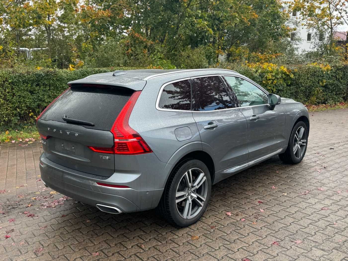 Volvo  T8 AWD PHEV INSCRIPTION+PANO+STANDHZG