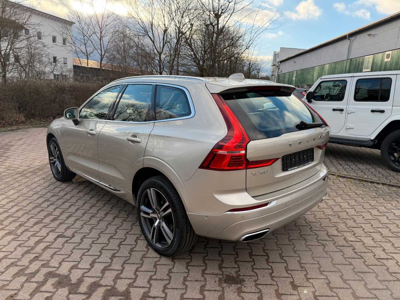 Volvo  T6 AWD RECHARGE+INTELLISAFEPRO+360°+LEDER++