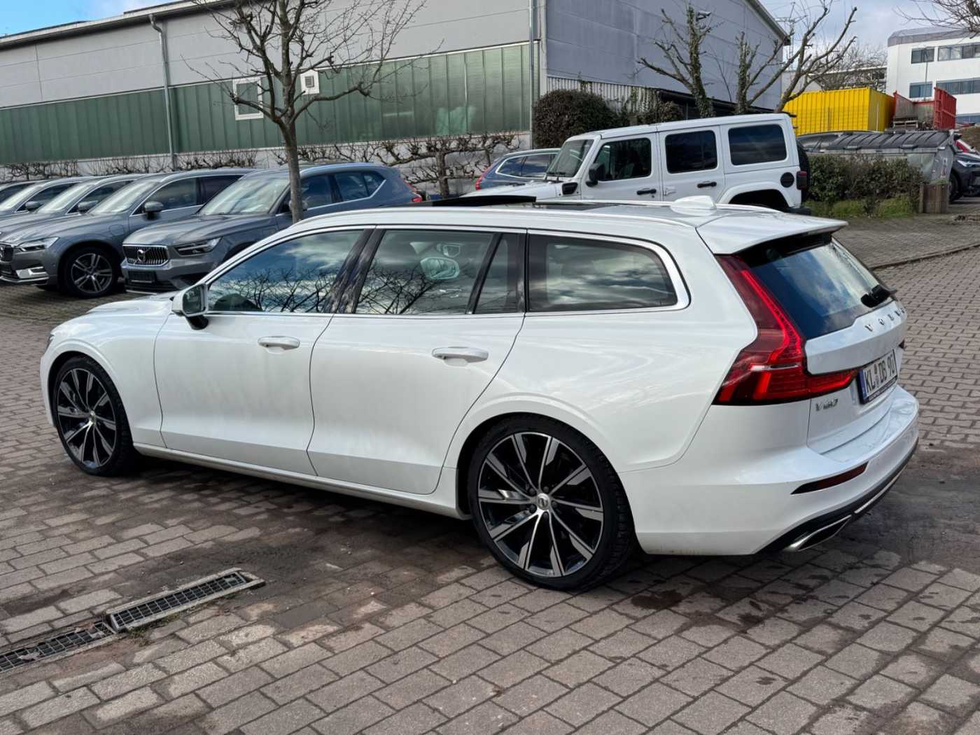 Volvo  T5 INSCRIPTION - VOLLAUSSTATTUNG