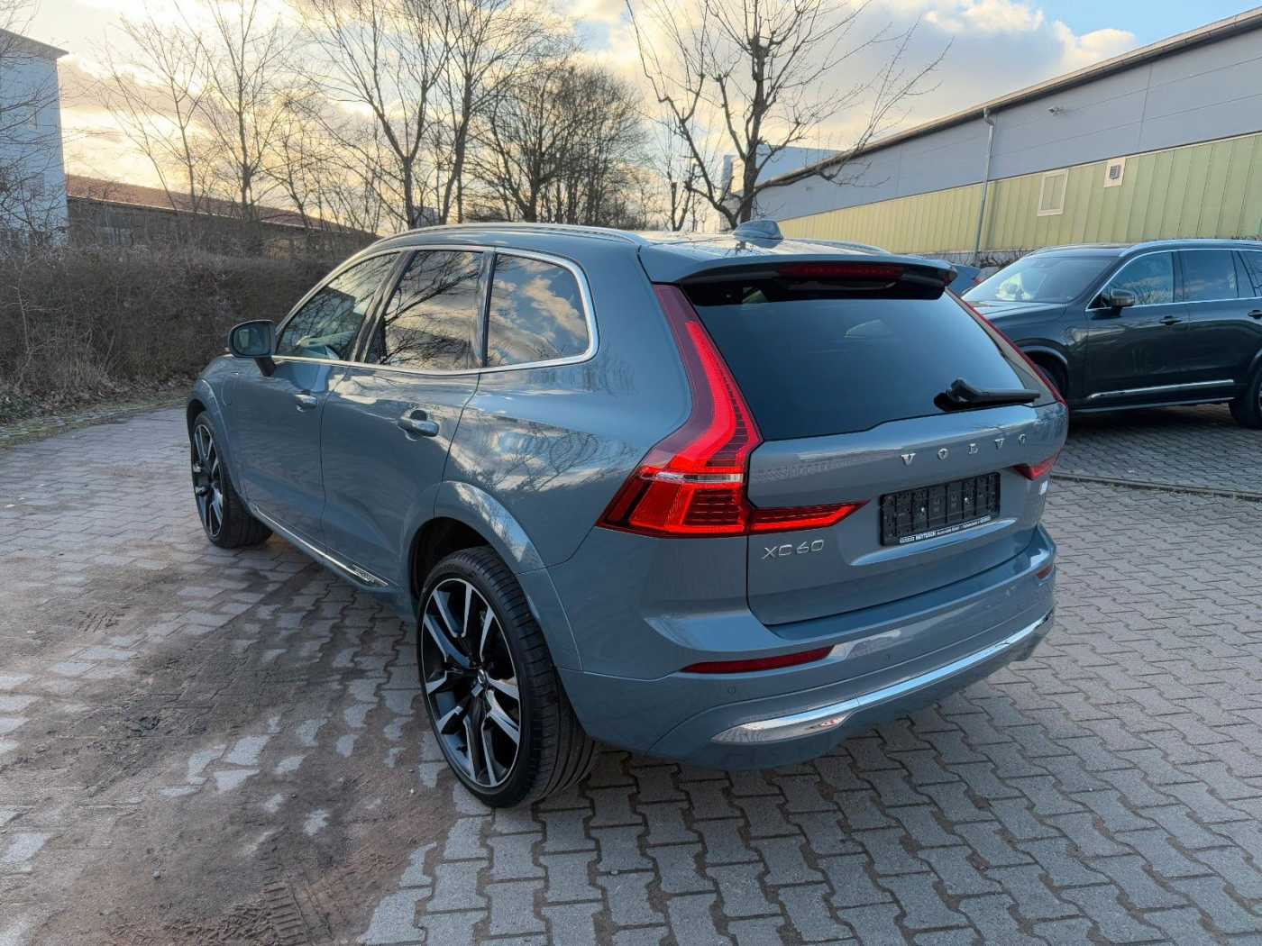 Volvo  T8 AWD INSCRIPTION+LEDER+NAVI+HARMAN SOUND+