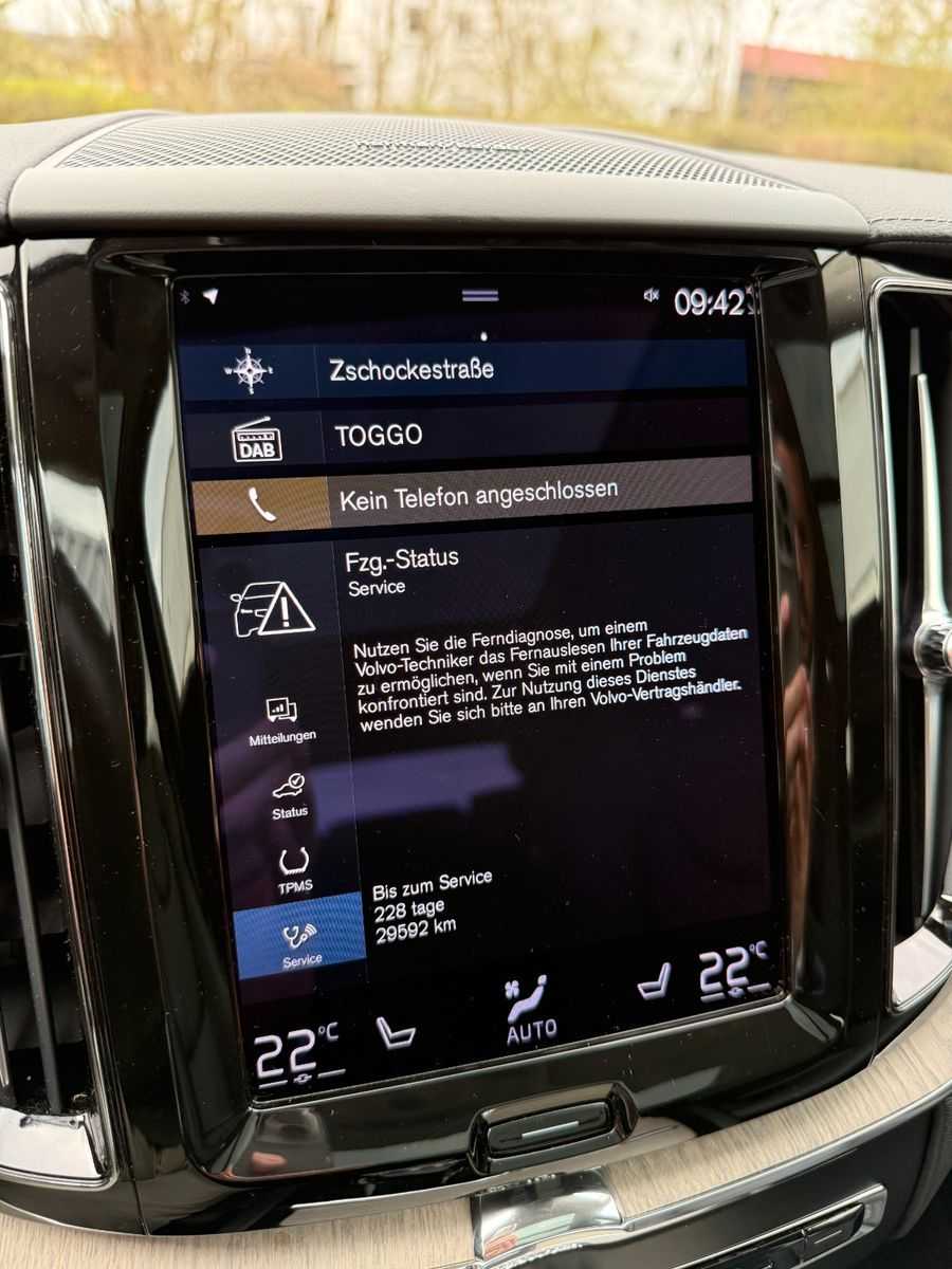 Volvo  T8 AWD INSCRIPTION+NAVI+LEDER+ACC+BLIS++