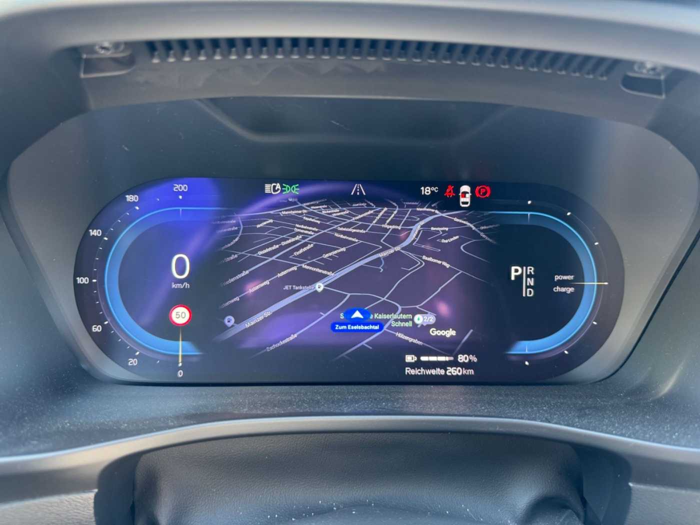 Volvo  Plus PURE ELECTRIC +LED+PDC+KAMERA+NAVI