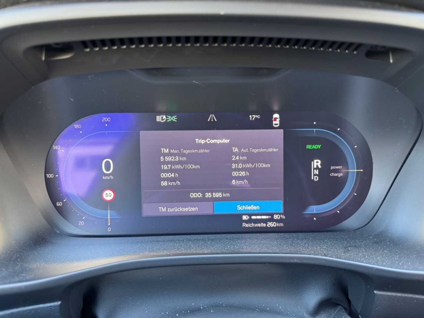 Volvo  Plus PURE ELECTRIC +LED+PDC+KAMERA+NAVI