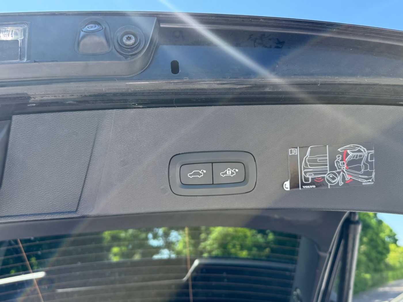 Volvo  Plus PURE ELECTRIC +LED+PDC+KAMERA+NAVI