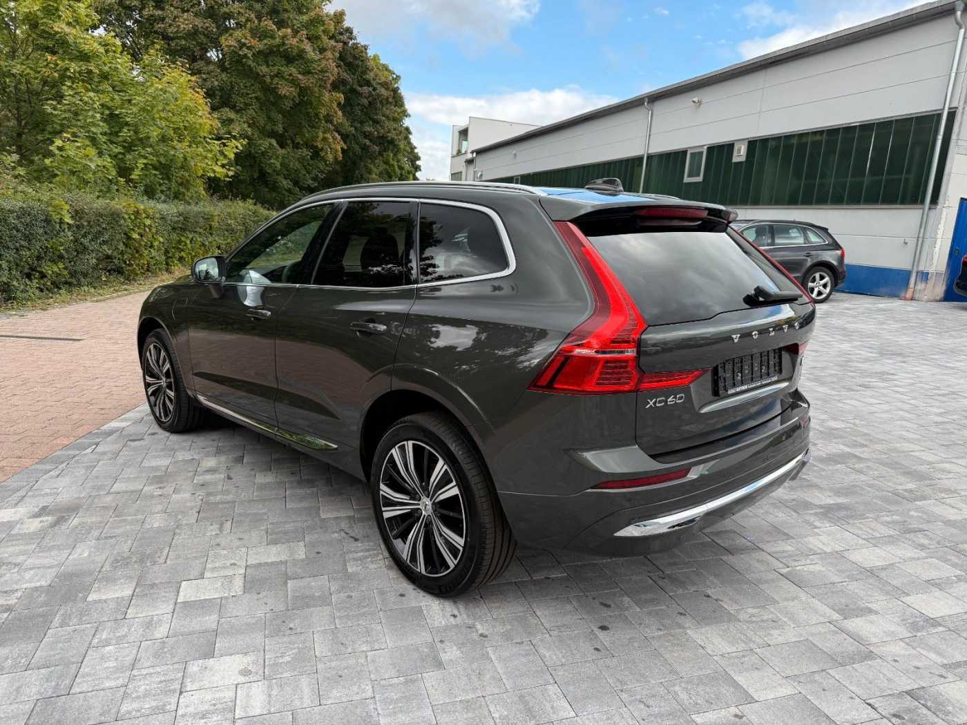 Volvo  T8 AWD INSCRIPTION+WOOL+AHK+B&W+PANO+AKUSTI
