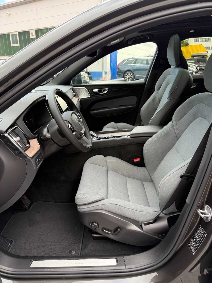 Volvo  T8 AWD INSCRIPTION+WOOL+AHK+B&W+PANO+AKUSTI