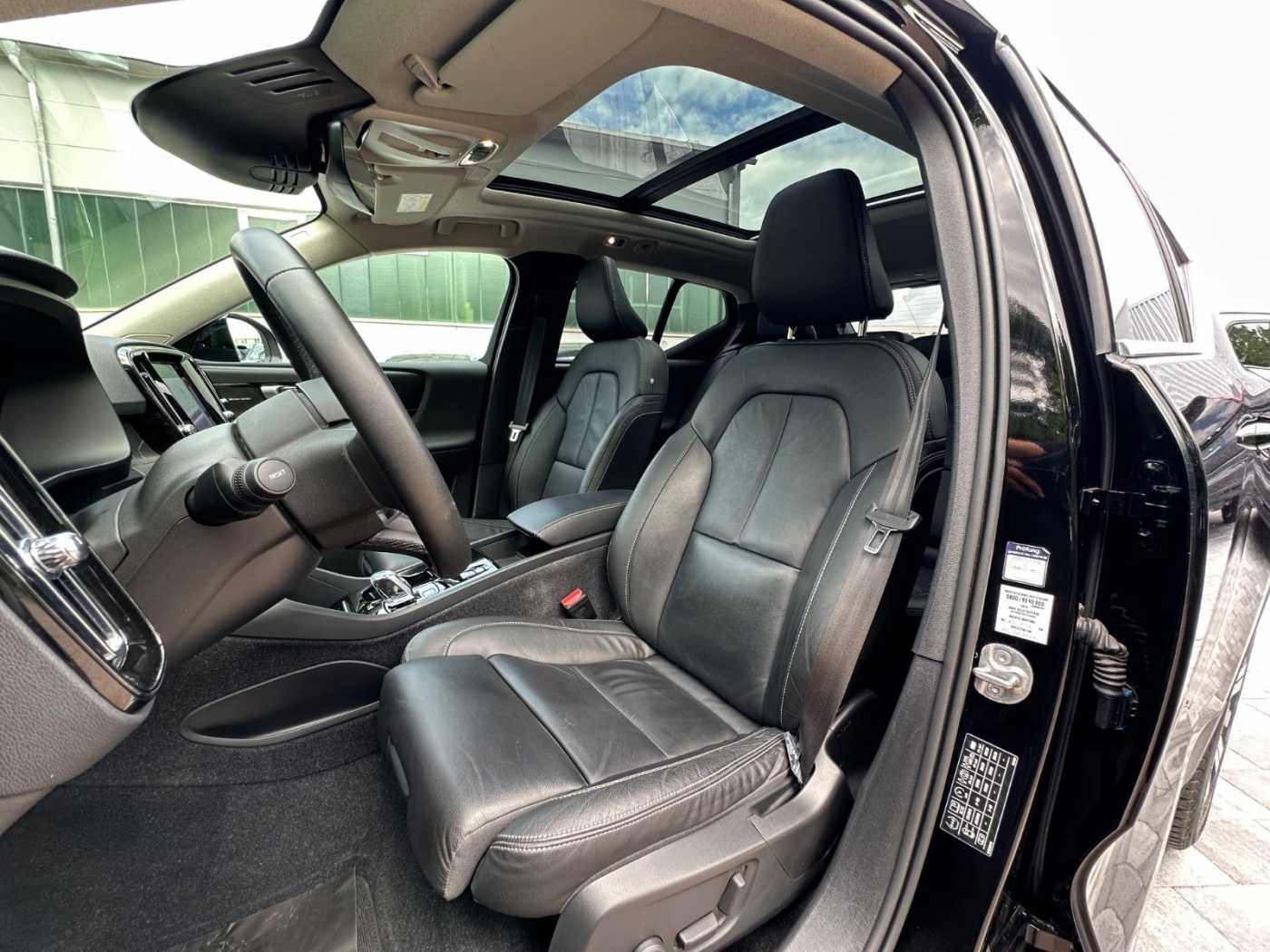 Volvo  Ultimate Bright PHEV +AHK+PANO+LEDER+NAVI
