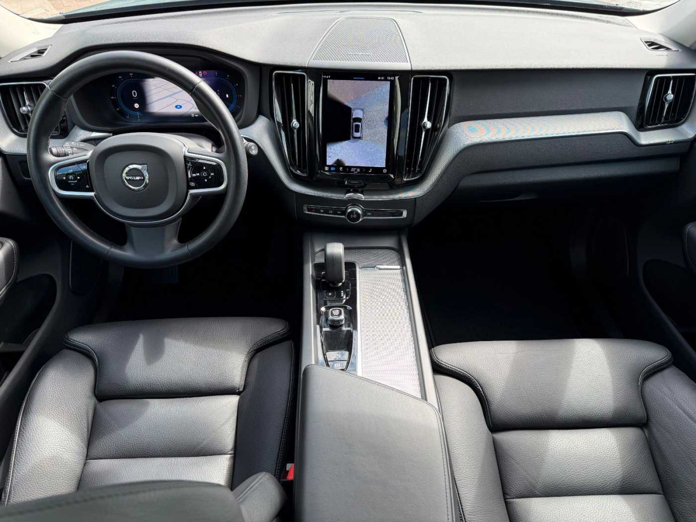Volvo  PLUS DARK AWD +PANO+STANDHZG+LED+AHK+1.HD