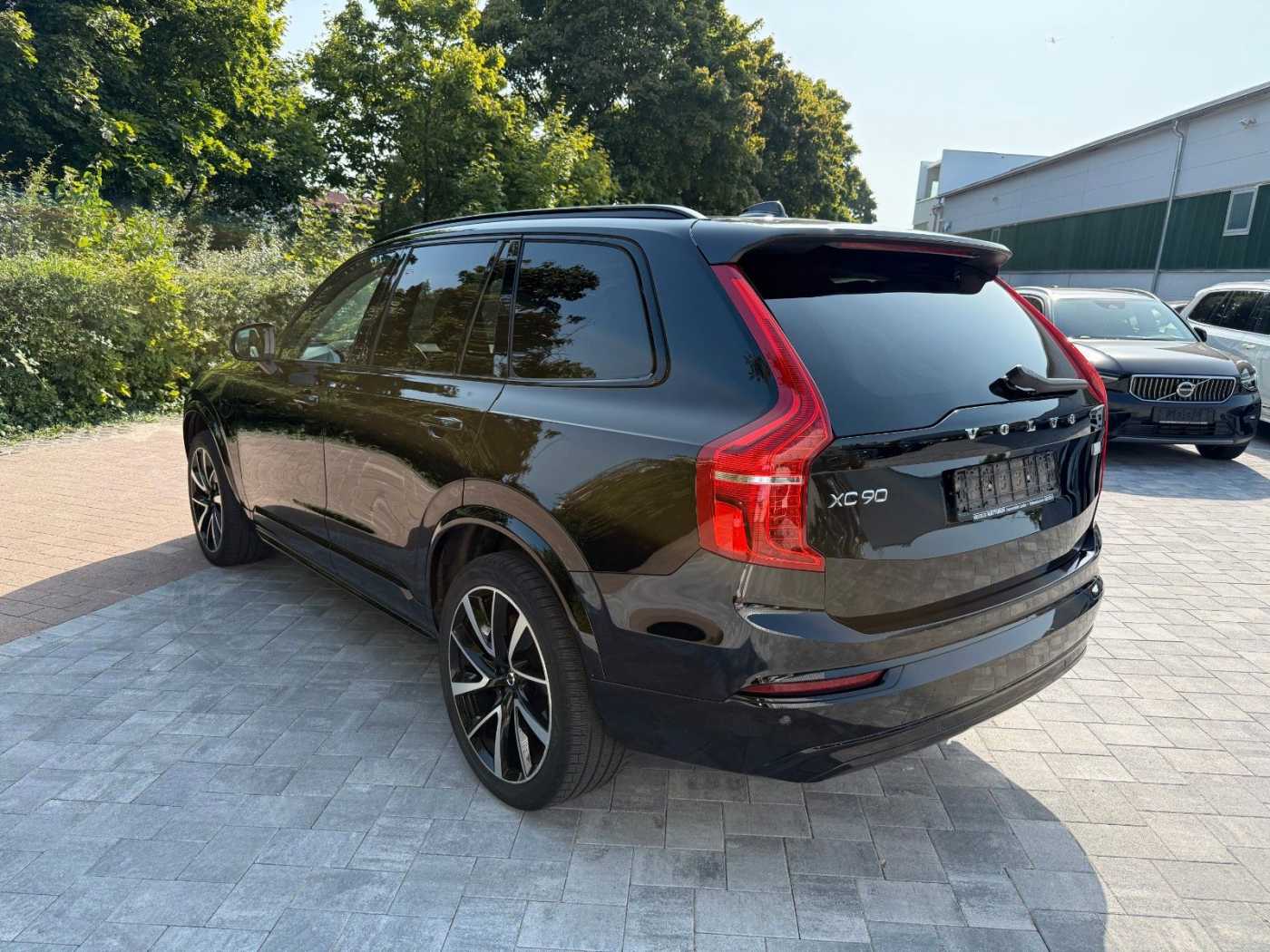 Volvo  T8 AWD PLUS DARK+AHK+CAM+PANO+BEL. SITZE+HK+