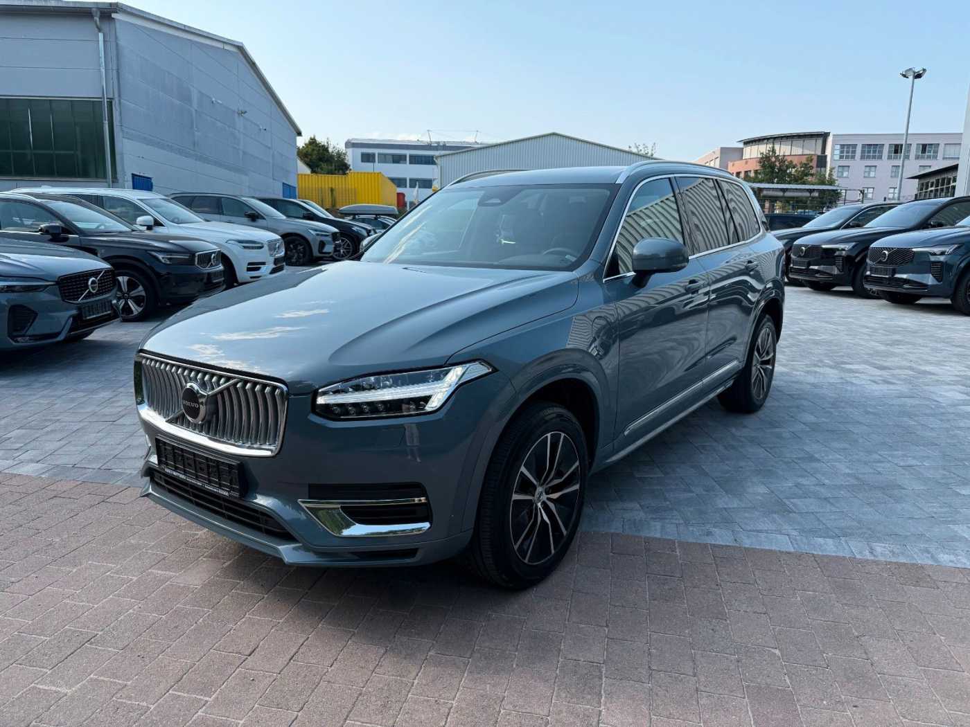 Volvo  T8 PHEV AWD AHK+LEDER+LED+7-SITZER+GOOGLE