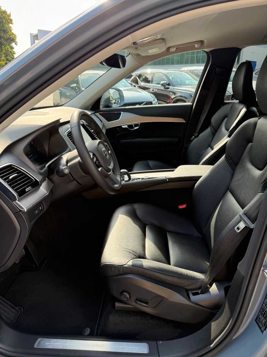 Volvo  T8 PHEV AWD AHK+LEDER+LED+7-SITZER+GOOGLE