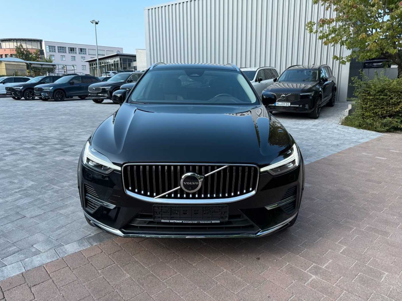 Volvo  T6 PHEV AWD +PANO+LEDER+STANDHZG+22'+360
