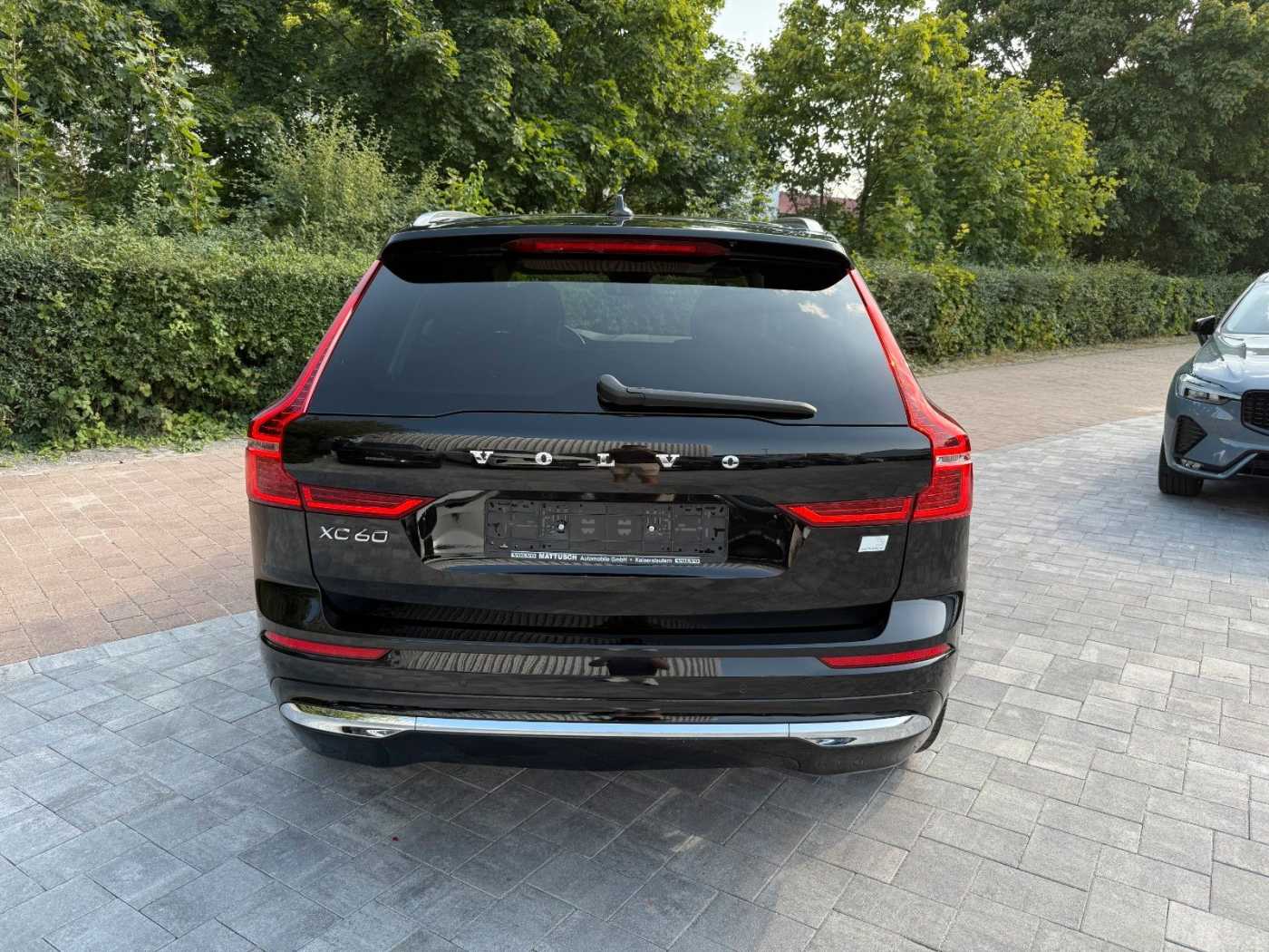 Volvo  T6 PHEV AWD +PANO+LEDER+STANDHZG+22'+360