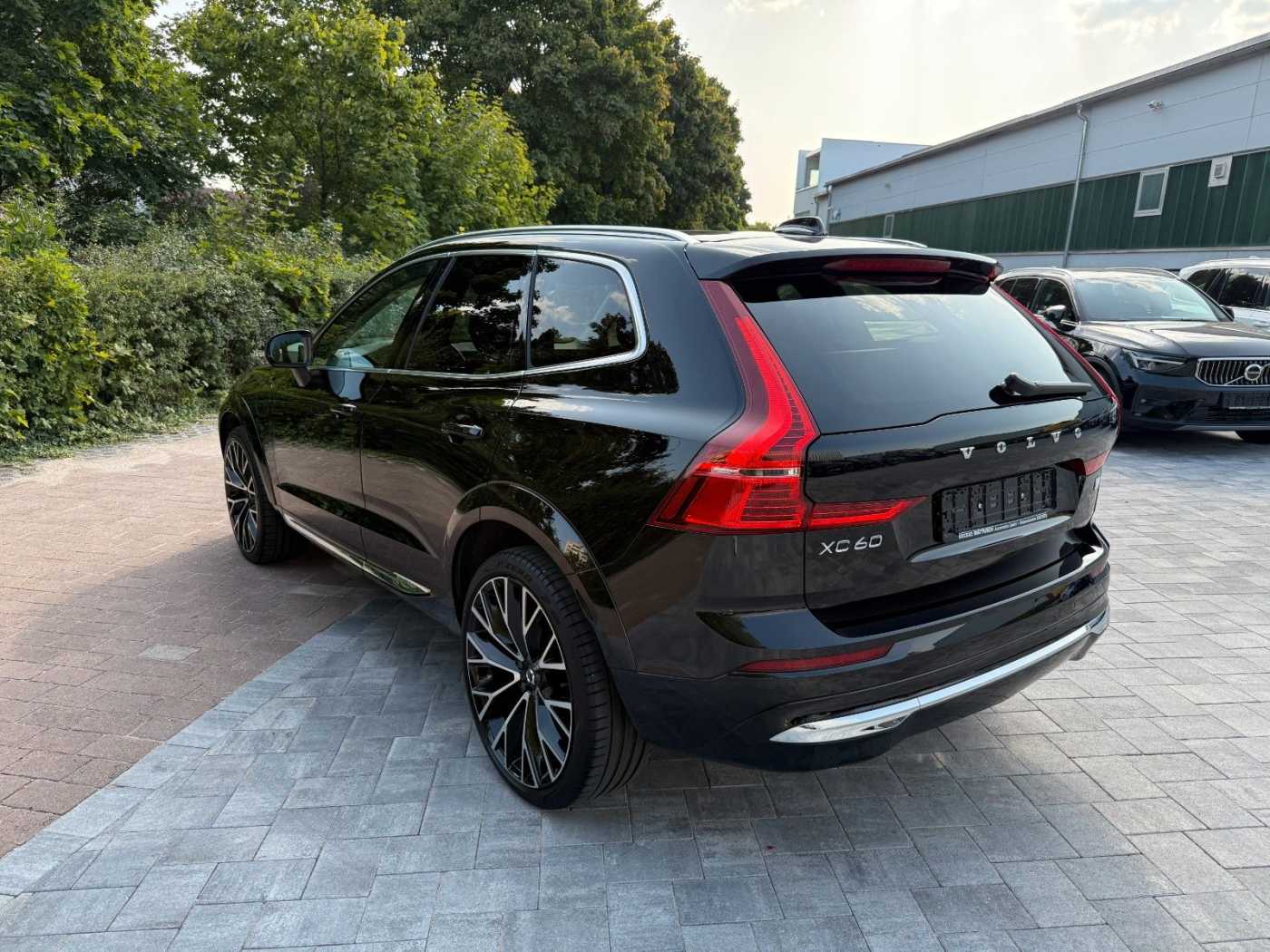 Volvo  T6 PHEV AWD +PANO+LEDER+STANDHZG+22'+360