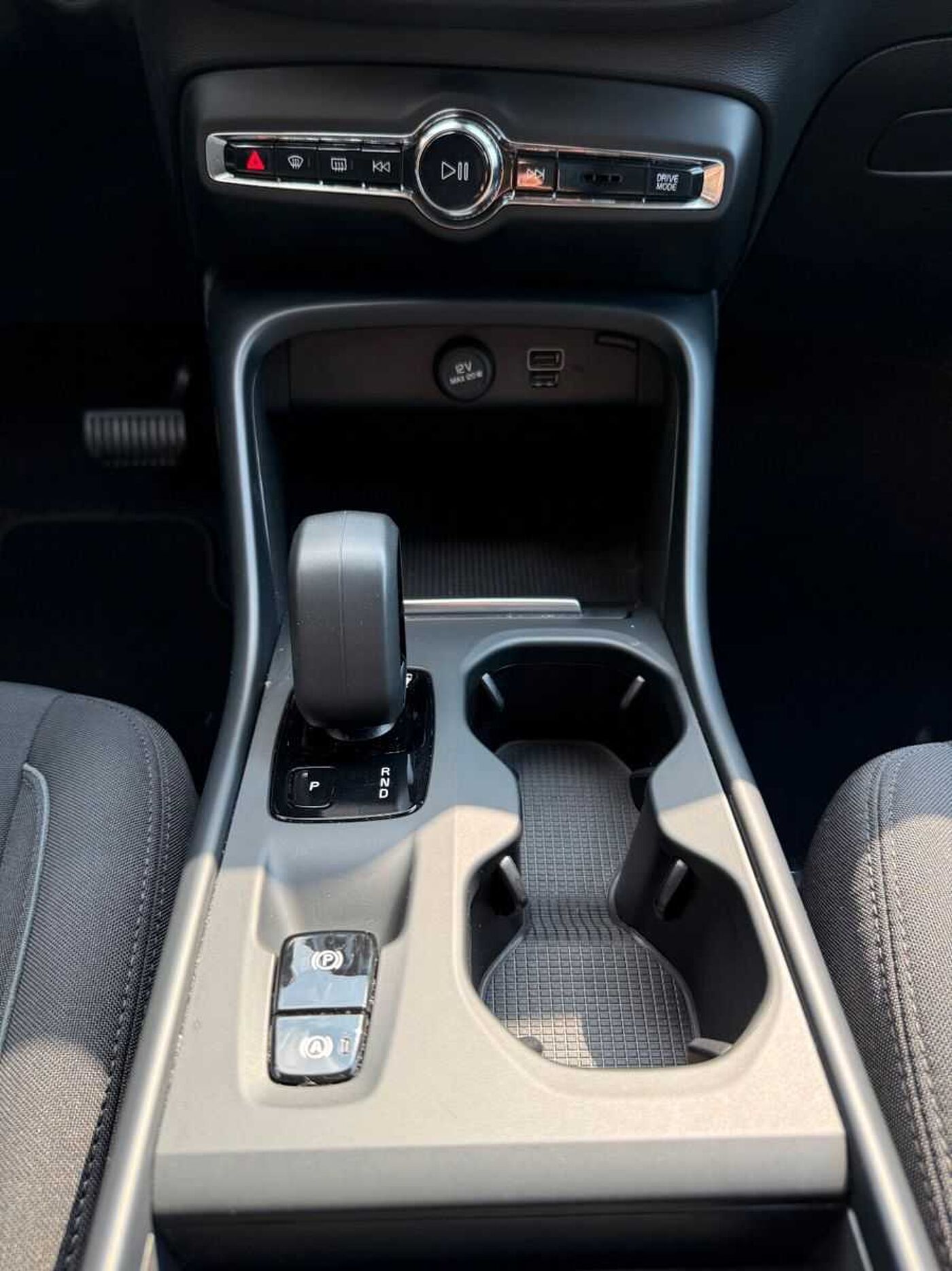 Volvo  T4 INSCRIPTION EXP. PHEV +NAVI+LED+ALU+CAM
