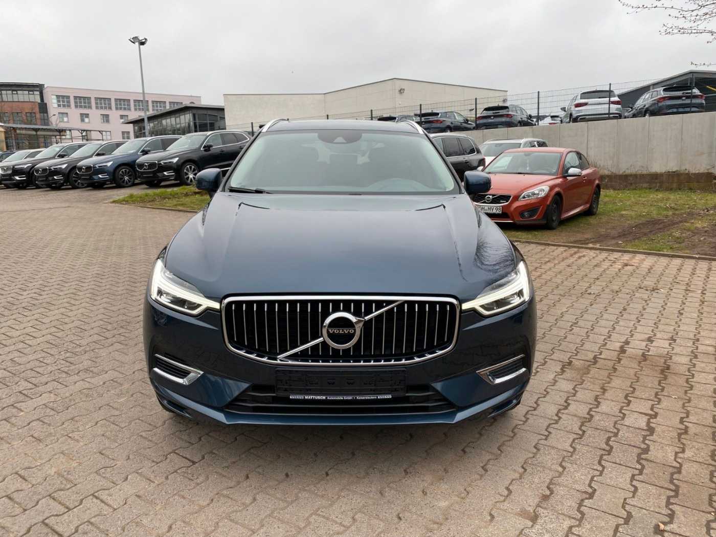 Volvo  T8 INSCRIPTION+INTELLISAFE+HARMAN+PANO+20'