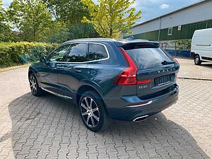 Volvo  T8 AWD INSCRIPTION+LEDER+NAVI+BLIS+EL. SITZE