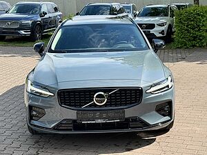 Volvo  ULTIMATE DARK +360+STANDHZG+AHK+19'PRIVACY