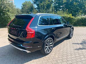 Volvo  D5 INSCRIPTION +LEDER+NAVI+AHK+KAMERA+